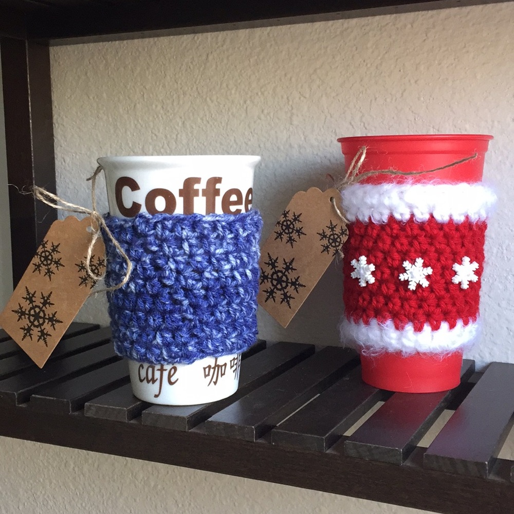 $10 SALE Handmade Single Crochet Can Cup Reusable Huggies Cozi Coffee Sleeve Tea - Picture 1 of 5